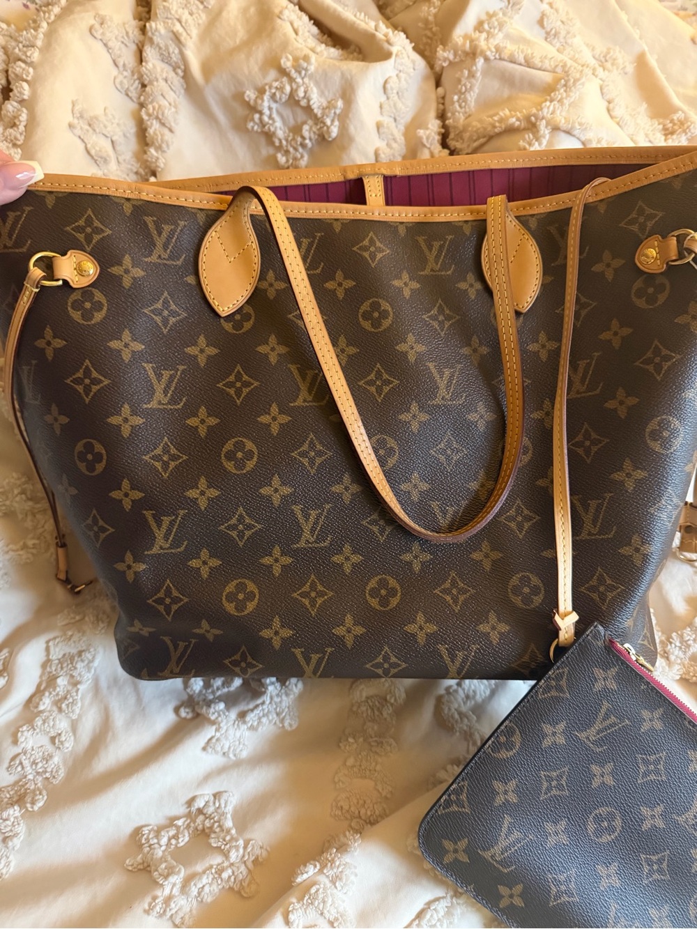 Louis Vuitton Monogram Neverfull MM with (Hot Pink)Lining New 2025 microchipped - Picture 4 of 10